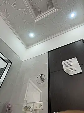 MystiqueXXX's cam snapshot