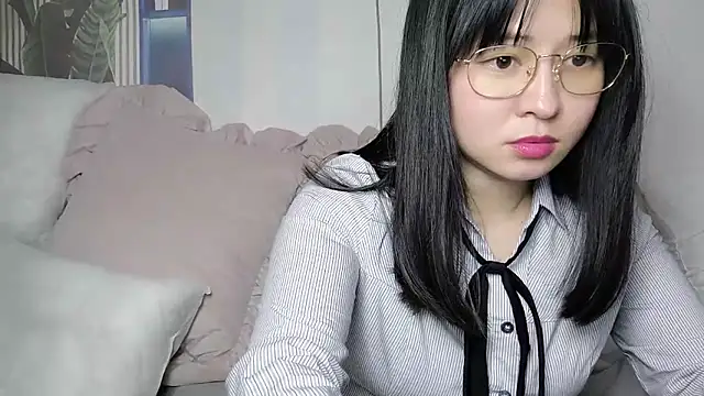 Naoko-99 live sex cam