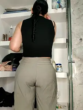 Lia_Hurley live sex cam