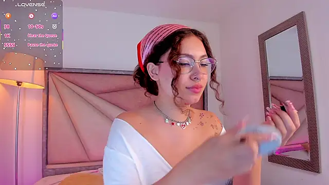 MarieTaylor_'s cam snapshot