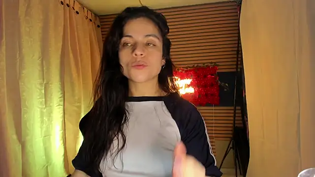 rosse_2504's cam snapshot