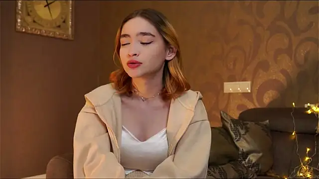 JuIianneDelfino's cam snapshot