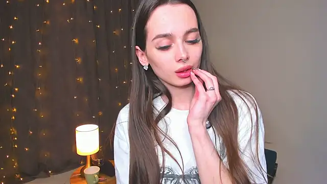 YvonneRobes's cam snapshot