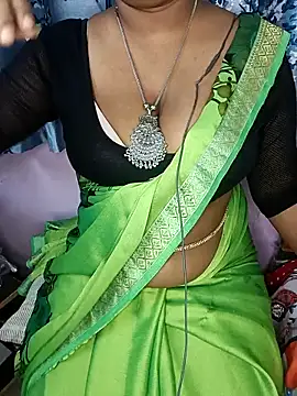 Tamilbigboobie live sex cam