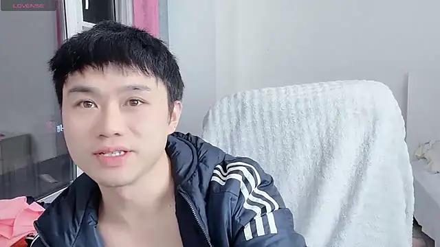 Azyrrhh's cam snapshot