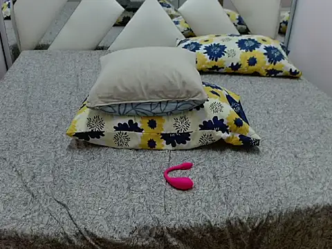 Ariadna_Wells's cam snapshot