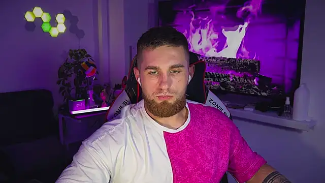 Sweeet__boy's cam snapshot