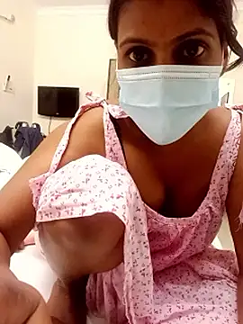 royalgirl321's cam snapshot