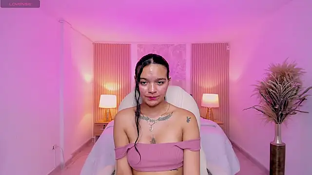 sara_jjones's cam snapshot