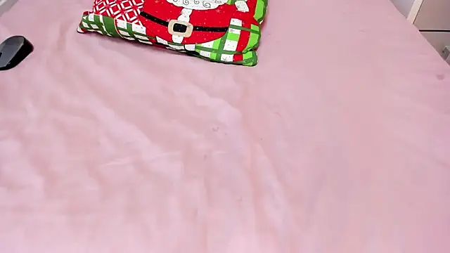 ROXXYBLOOM's cam snapshot