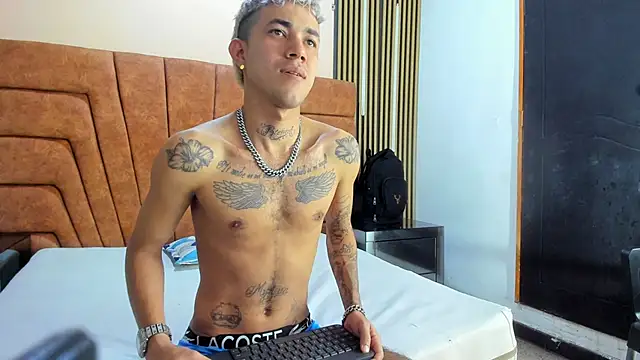 AYALA_TATTOO live sex cam