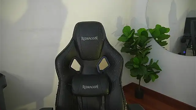 Thin_tommy11 live sex cam