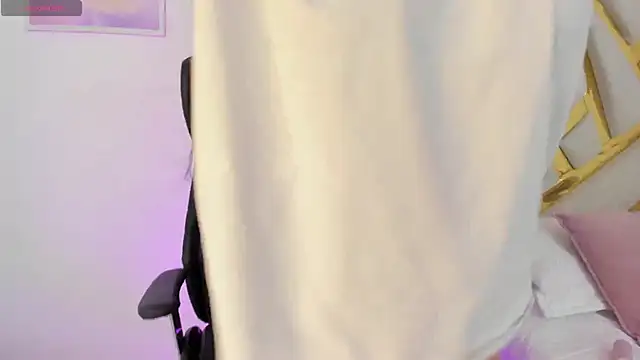 ChloeHarper_ live sex cam