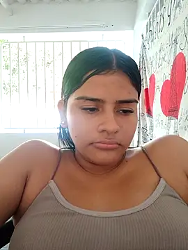 virgin_cunt's cam snapshot