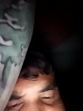 Dogol1990's cam snapshot