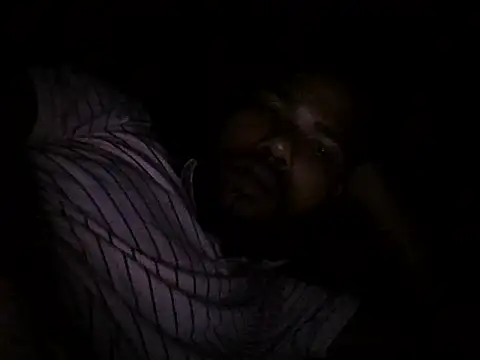 chittagong71hot's cam snapshot