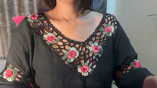 Cupid_of_Hearts's cam snapshot