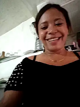 cindy_damm's cam snapshot