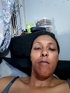 Indian-Hottie001's cam snapshot