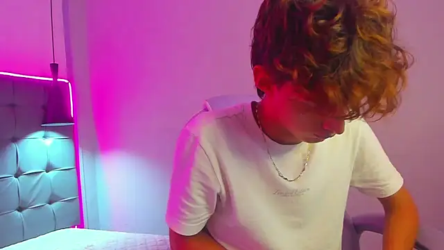 NicolasFerrer18 live sex cam