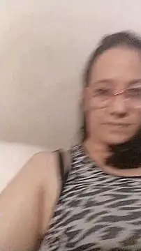 nicolle_milf1978's cam snapshot