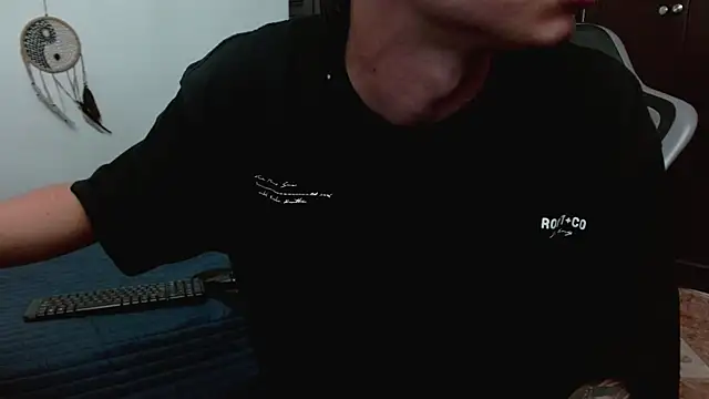 aaron_blug live sex cam