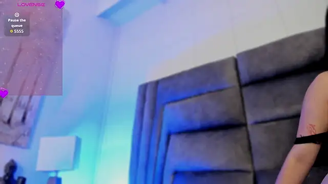 DannaJhonson1 live sex cam