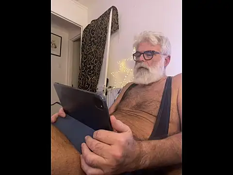 LeatherSdaddy live sex cam