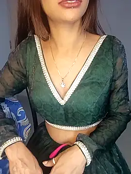 LOVELY_BABYJI's cam snapshot