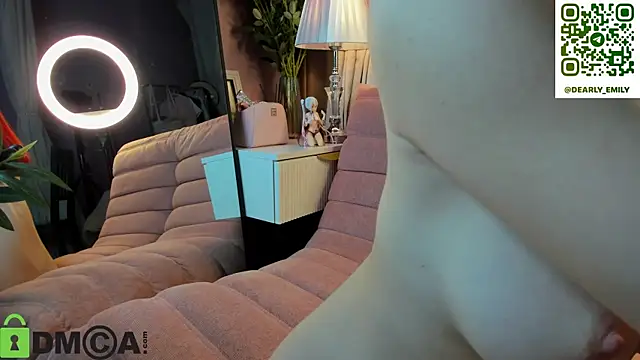 Dearly_Emily live sex cam