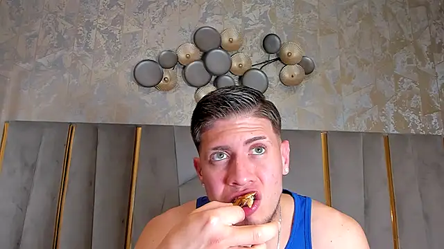 SebastianMaximoff live sex cam