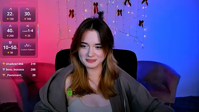 liana_kisses live sex cam