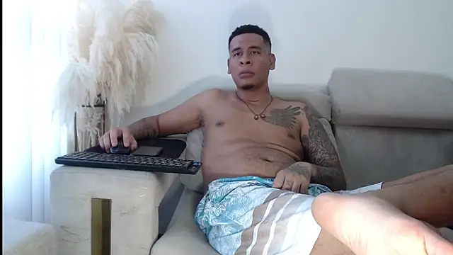 Adrew_fox live sex cam