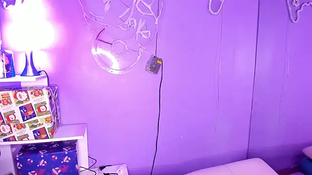 Camiila_Osorio's cam snapshot