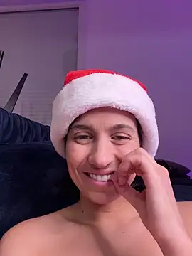 LaPetiteKim live sex cam