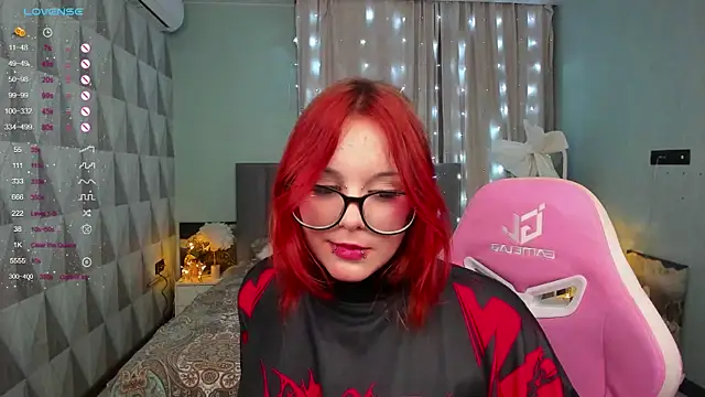 Miss_Monaco's cam snapshot