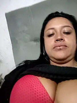 -Mia1's cam snapshot