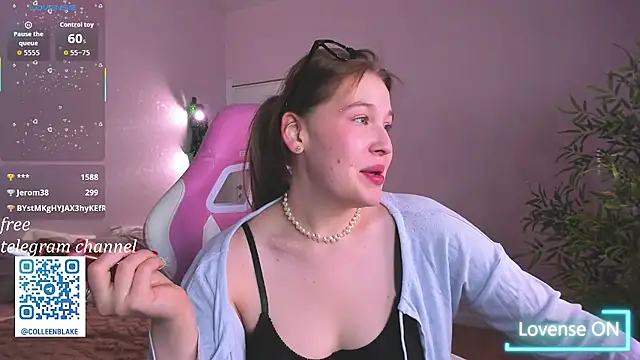 Colleen_Blake's cam snapshot