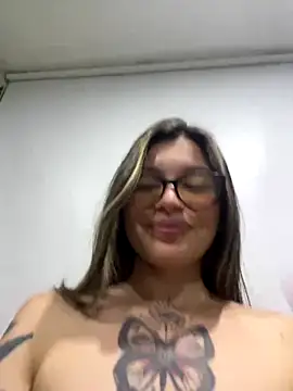 KoraSweett's cam snapshot