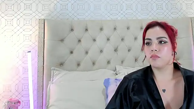 SuccubusDolly's cam snapshot