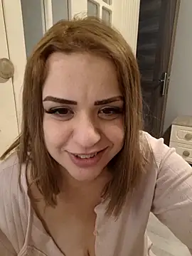 Cansuxyolu live sex cam