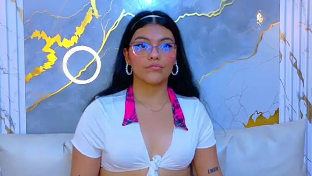 NIKIBUNNY's cam snapshot