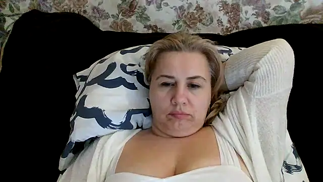 LustyyX live sex cam