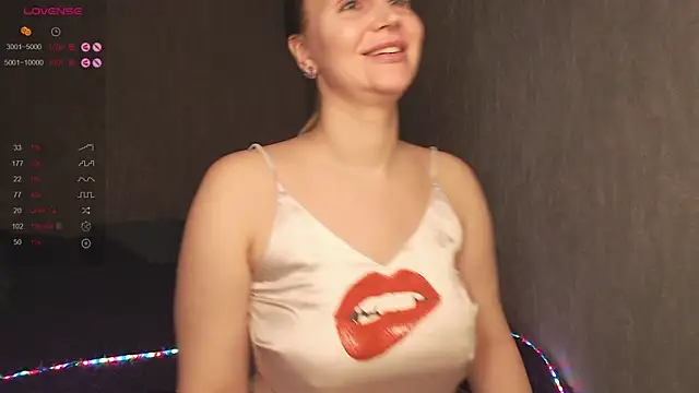 nutcrew's cam snapshot