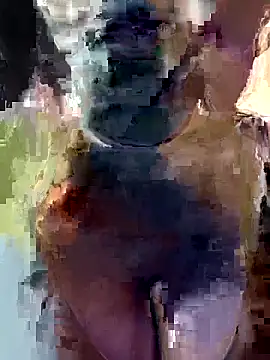 RAYI_Queen_2's cam snapshot