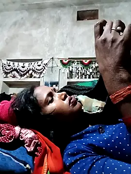 Cm_pooja's cam snapshot