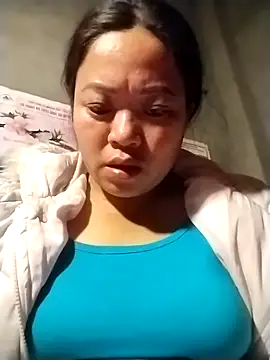 AlilaK2's cam snapshot