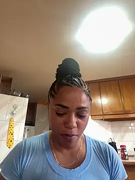 Beybuuu live sex cam