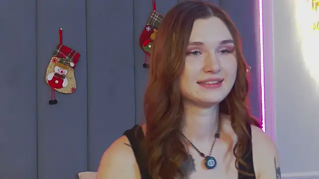 CrystalBrooks live sex cam