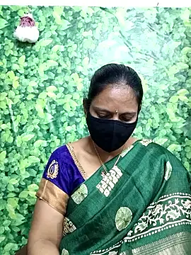 Queen-Neha's cam snapshot